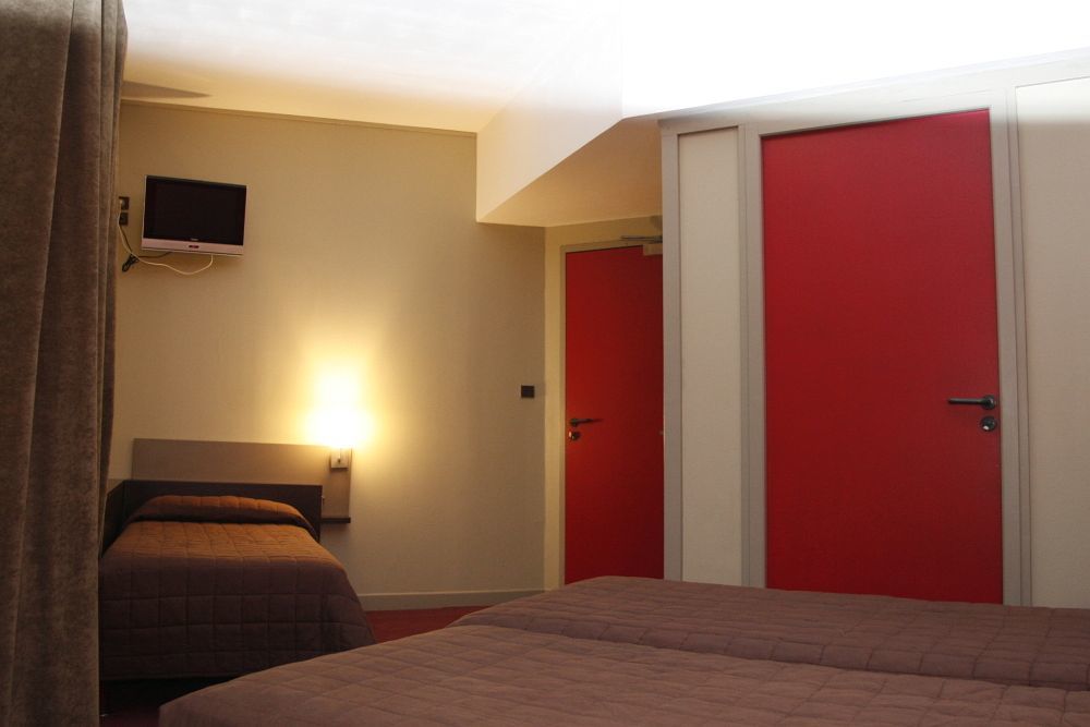 Hotel Ibis Bordeaux Centre Gare Saint Jean Euratlantique Esterno foto