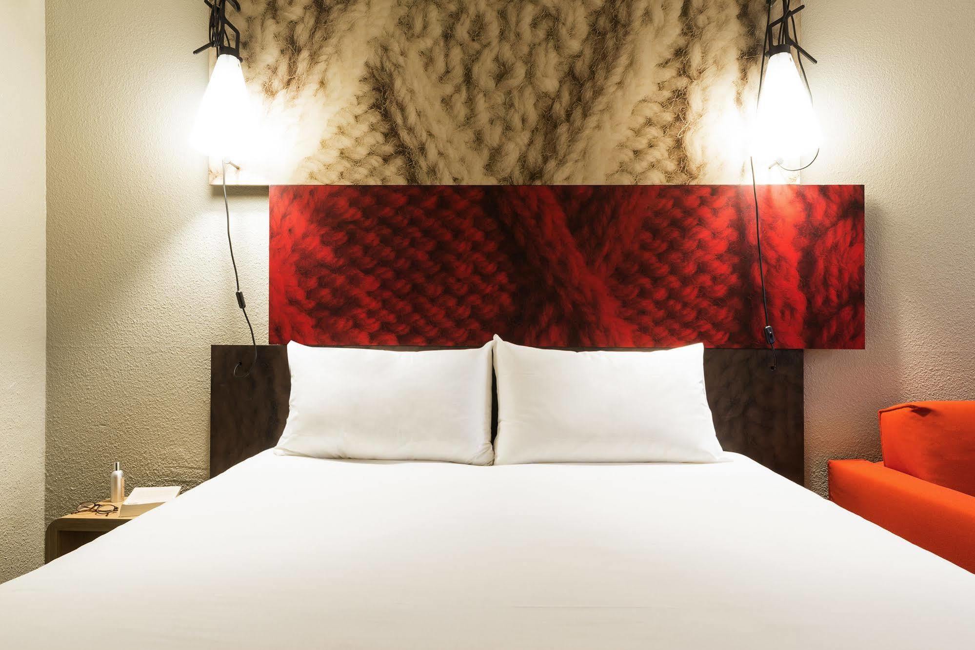 Hotel Ibis Bordeaux Centre Gare Saint Jean Euratlantique Esterno foto
